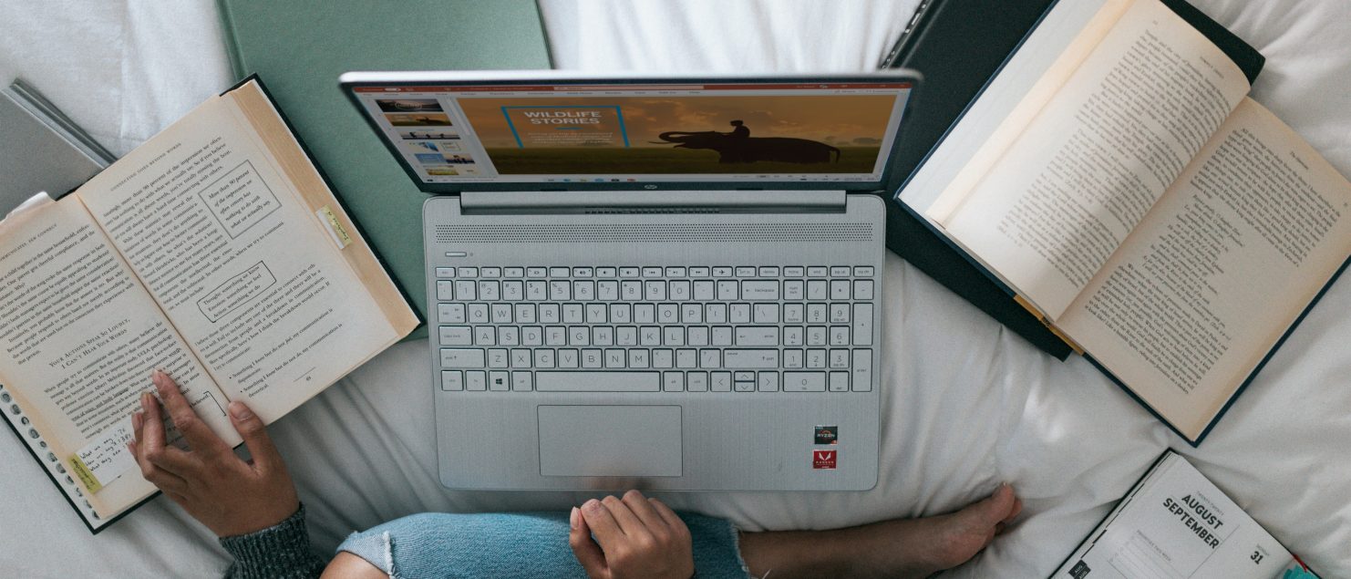 Product Management - Online Courses - Photo by Windows on Unsplash